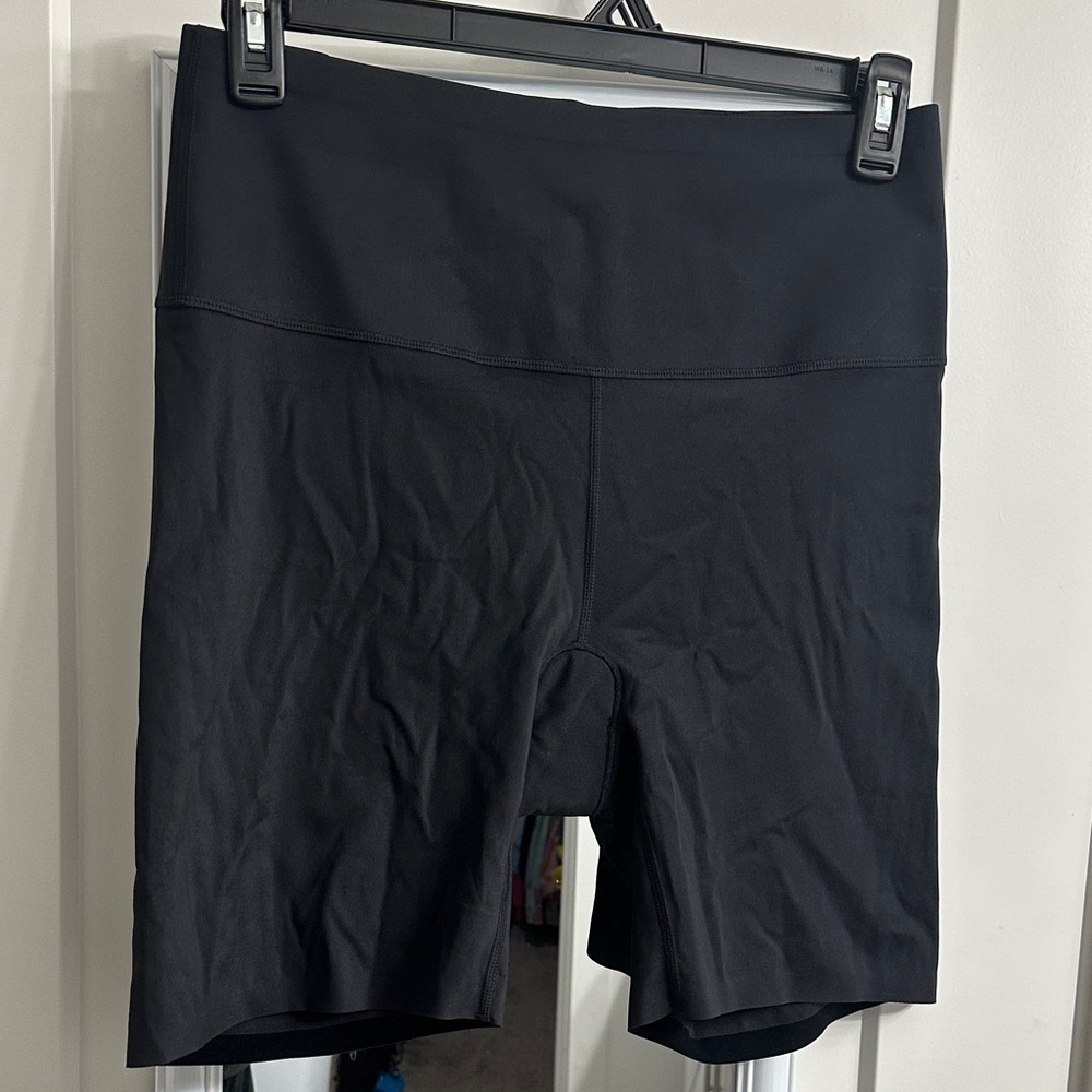 Knix Black High-Waisted athletic Shorts